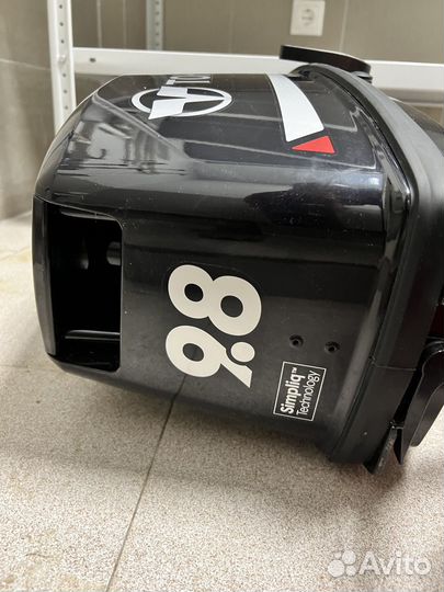 Лодка с мотором Tohatsu 9.8 2T