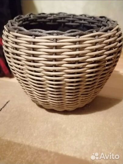 Кашпо горшок для цветов