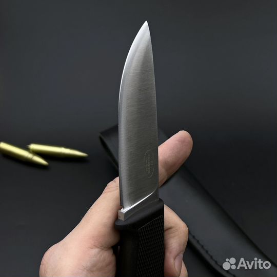 Походный нож Fallkniven F1 в кожаном чехле