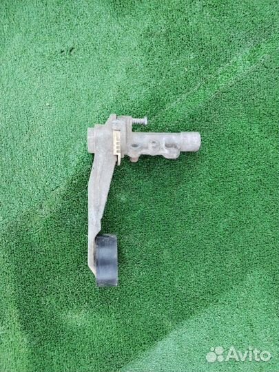 Натяжитель Peugeot 308