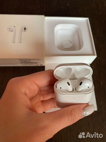 Беспроводные наушники apple airpods 2