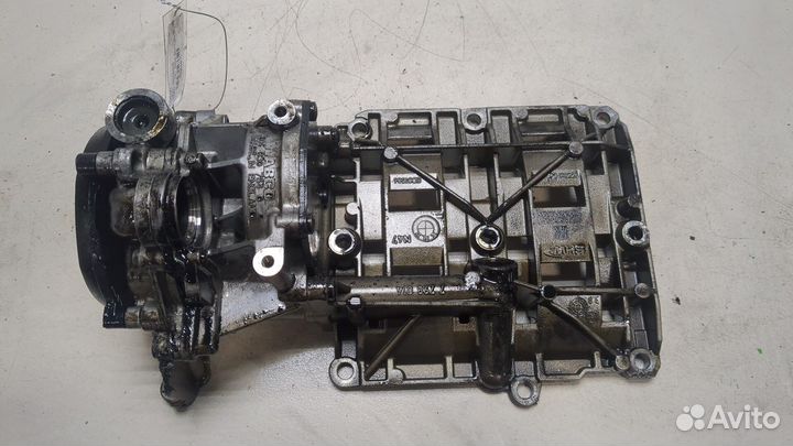 Насос масляный BMW 1 E87, 2010