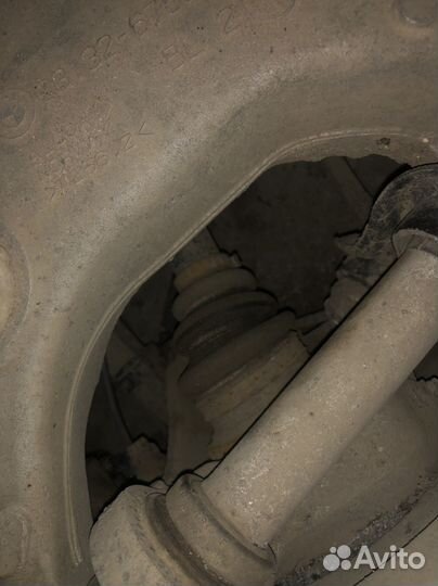 Задние привода 2.5 бмв е60