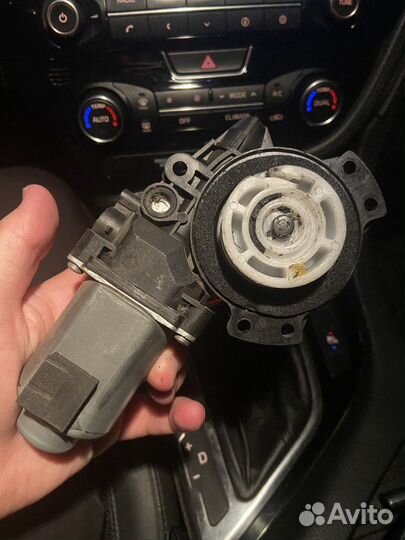 Мотор стеклоподъемника