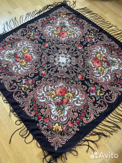 Павловопосадский платок шерсть