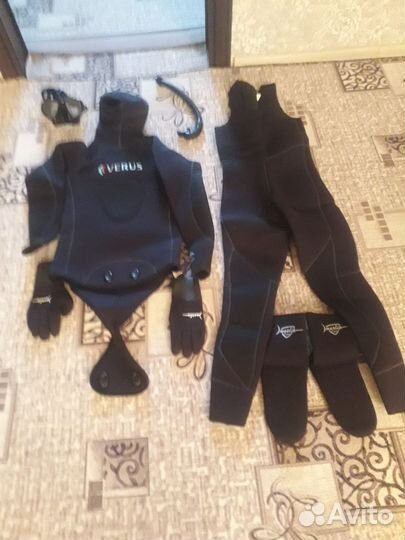 Гидрокостюм (для подводной охоты)