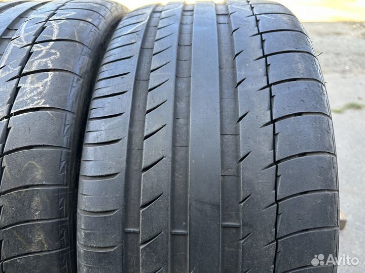 Michelin Pilot Sport 2 235/35 R19
