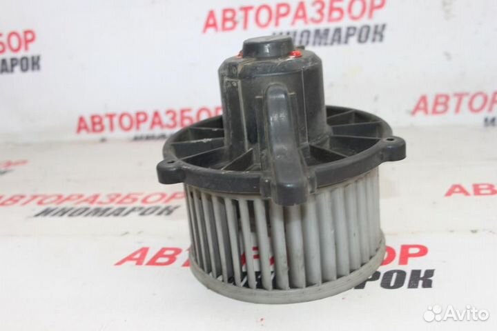 Моторчик отопителя для Kia Shuma 2