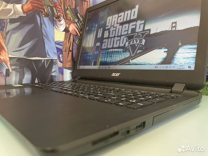 Игровой ноутбук Acer 2видеокарты/8gb/SSD/4 ядра