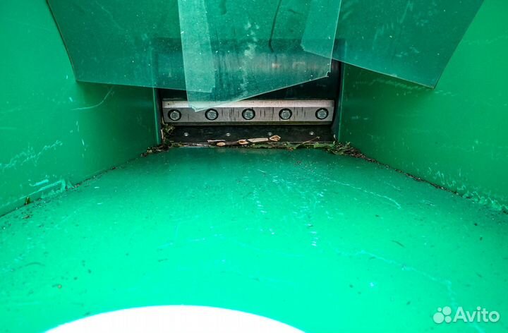 Измельчитель веток и древесины