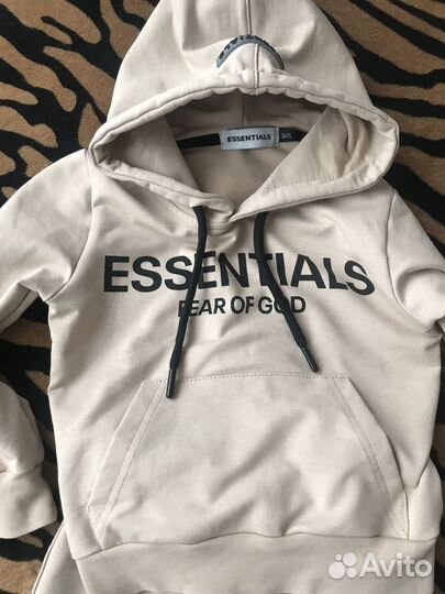 Спортивный костюм