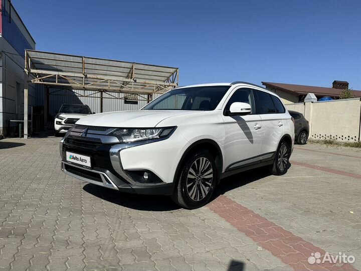 Mitsubishi Outlander 2.0 CVT, 2019, 113 000 км