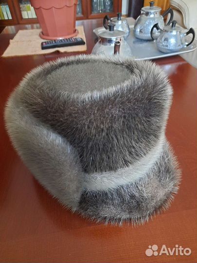 Мужская шапка