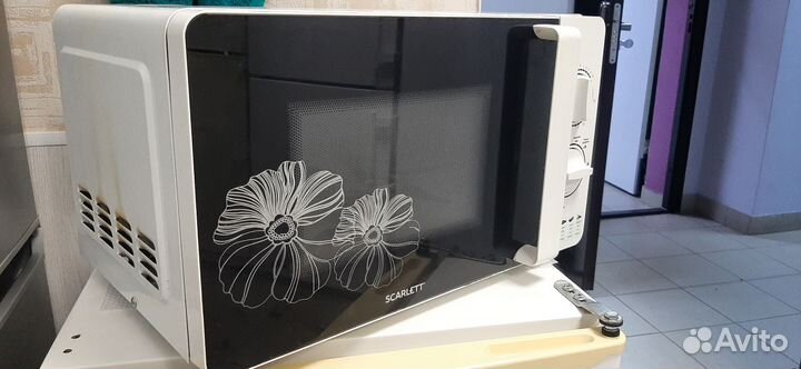 Микроволновая печь Scarlett