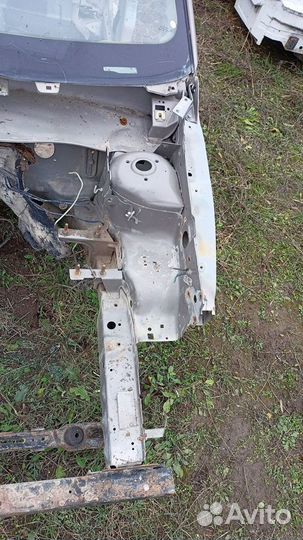 Форд Фокус 1 лонжерон левый четверть