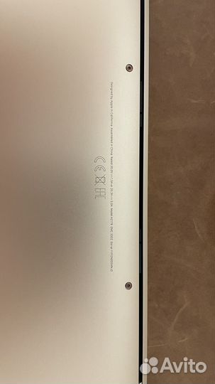 Apple MacBook Air 13,3