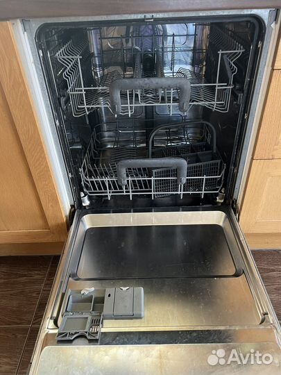 Посудомоечная машина electrolux