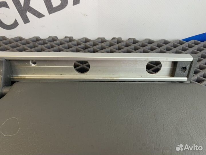 Козырек солнцезащитный левый