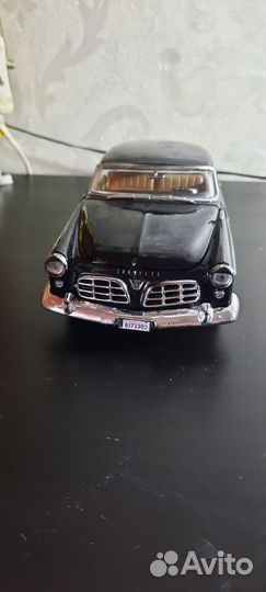 Модель автомобиля chrysler C300 1955 масштаб 1:24