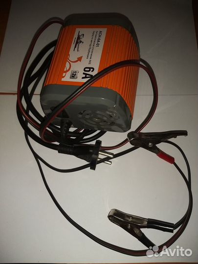 Зарядное устройство 12В. Airline ACH-6A-01