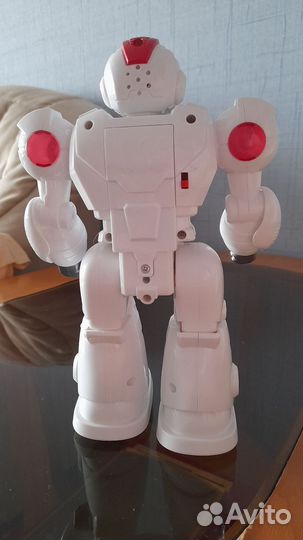 Игрушка робот