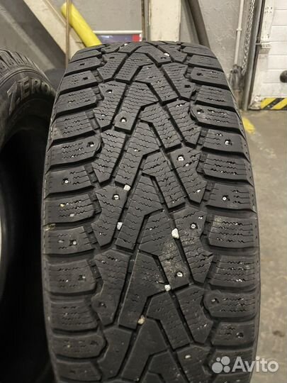 Pirelli Ice Zero 205/55 R16 94