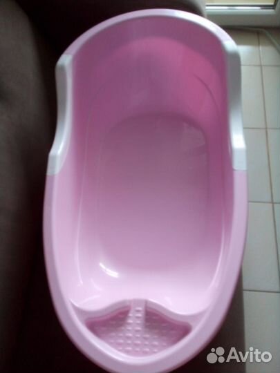 Ванночка для купания с горкой