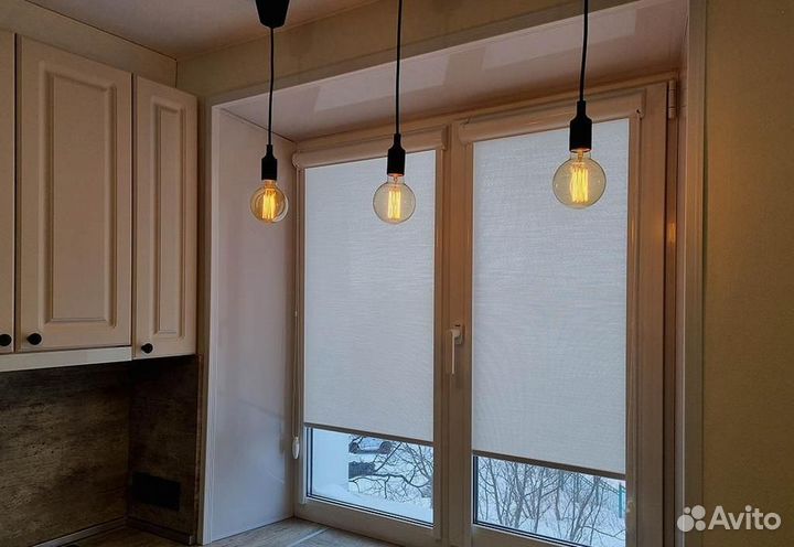 Рулонные шторы с направляющими