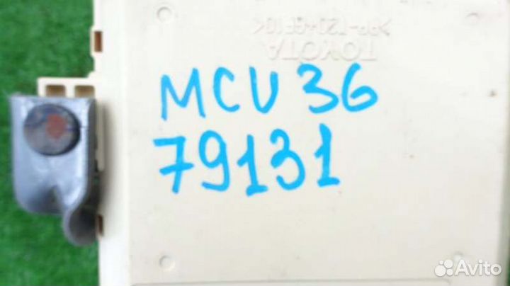 Блок предохранителей Toyota Harrier MCU36 1MZ-FE