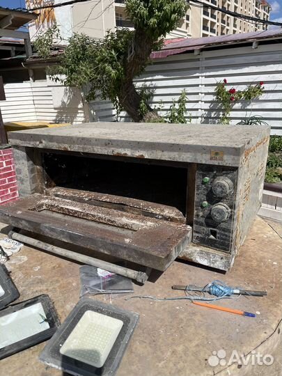 Печь для пицы продам