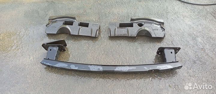 Усилитель бампера форд круга 2014года