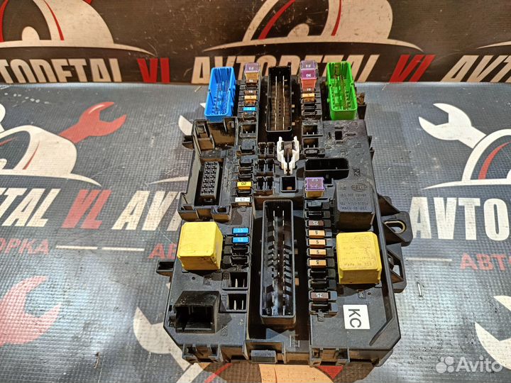 Блок предохранителей Opel Astra H