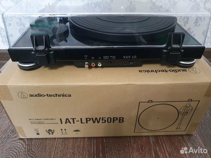 Виниловый проигрыватель Audio-Technica AT-LPW50PB