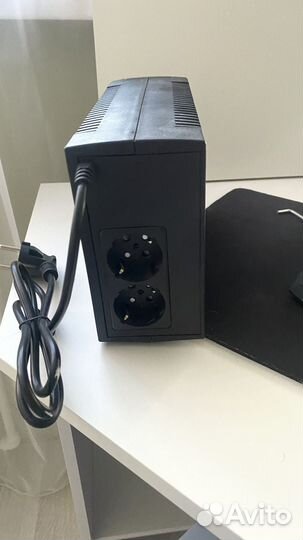 Источник бесперебойного питания