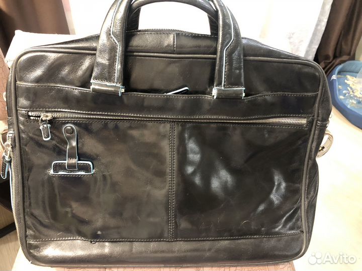 Сумка натуральная кожа piquadro