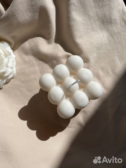 Свеча ручной работы «Куб»