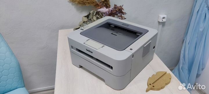 Принтеры лазерные HP 1010(резерв) и Brother 2123r