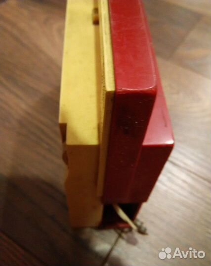 Радиоприемник Альпинист-2 из СССР