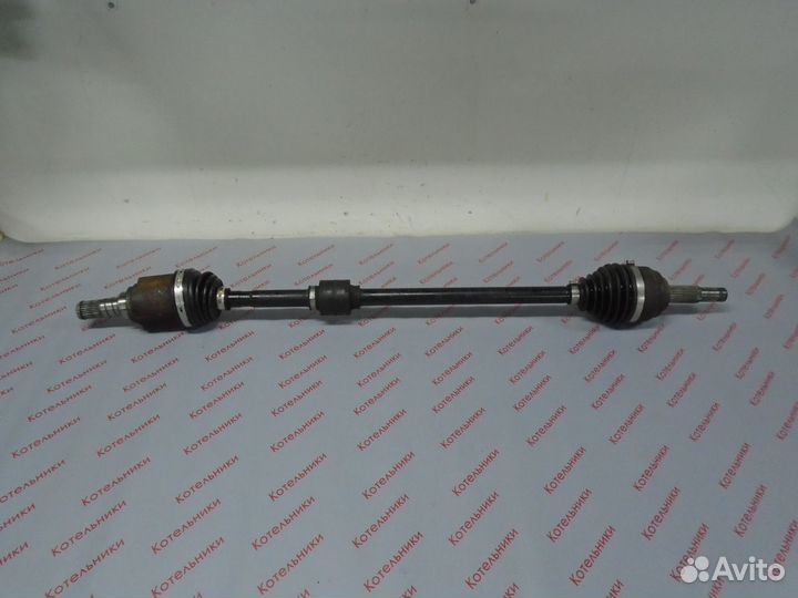 Nissan 39100-9U005 Вал приводной правый