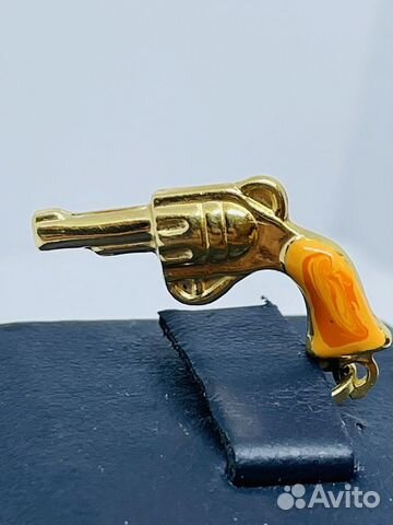 Золотой Револьвер Кулон 750 пробы