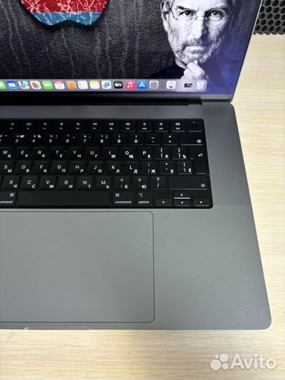 Apple Macbook pro 16 m2 2023