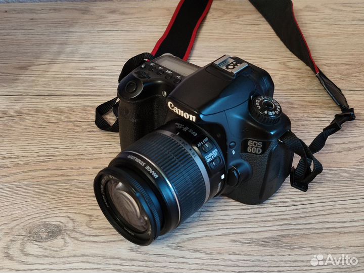 Canon EOS 60d + kit 18-50 + комплект