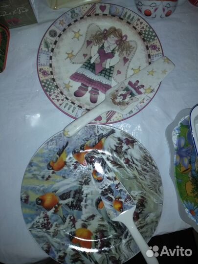 Подносы, Тортовницы,Салатники, Стаканы