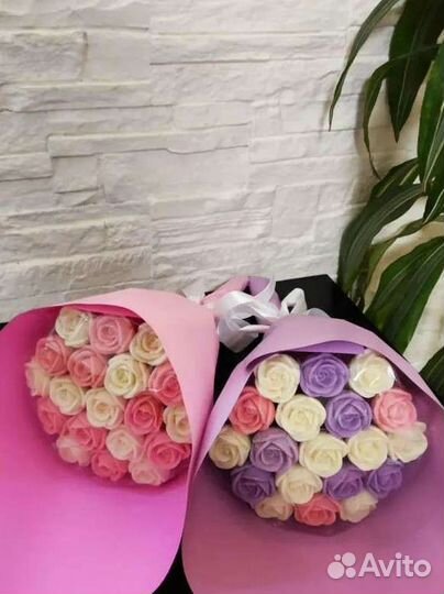 Шоколадные розы,букеты из клубники