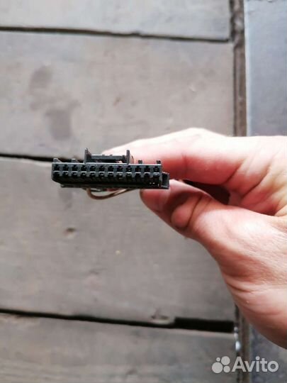 Разъем блока предохранителей рено меган 2