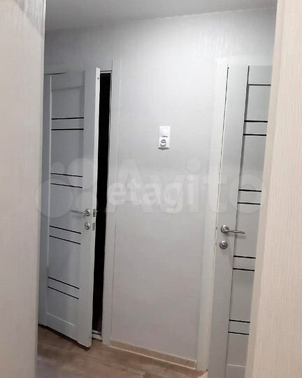 2-к. квартира, 50 м², 4/9 эт.