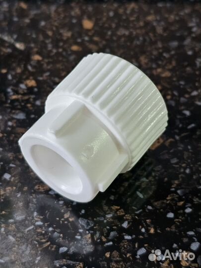 Полипропиленовая муфта 20х1/2