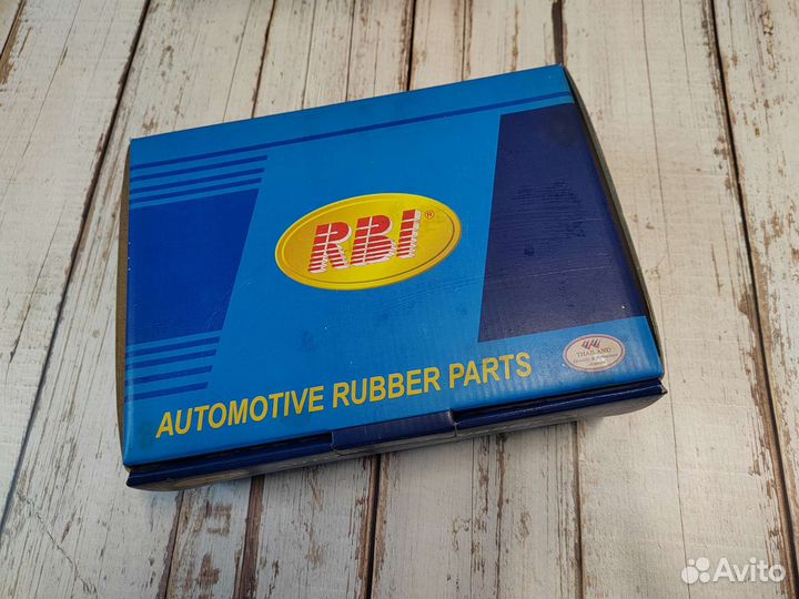 Пыльники амортизатора с отбойниками на Toyota