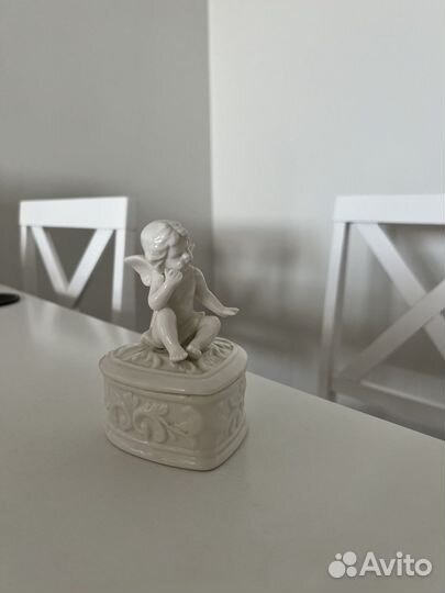 Шкатулка фарфор ангел