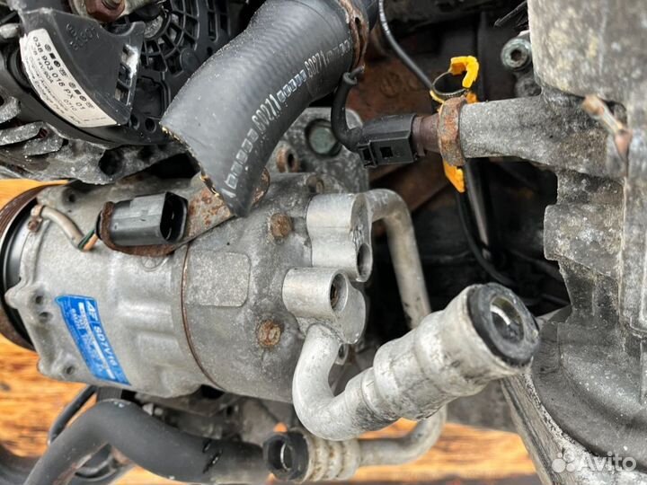 Компрессор кондиционера 7M3820803B Volkswagen Golf